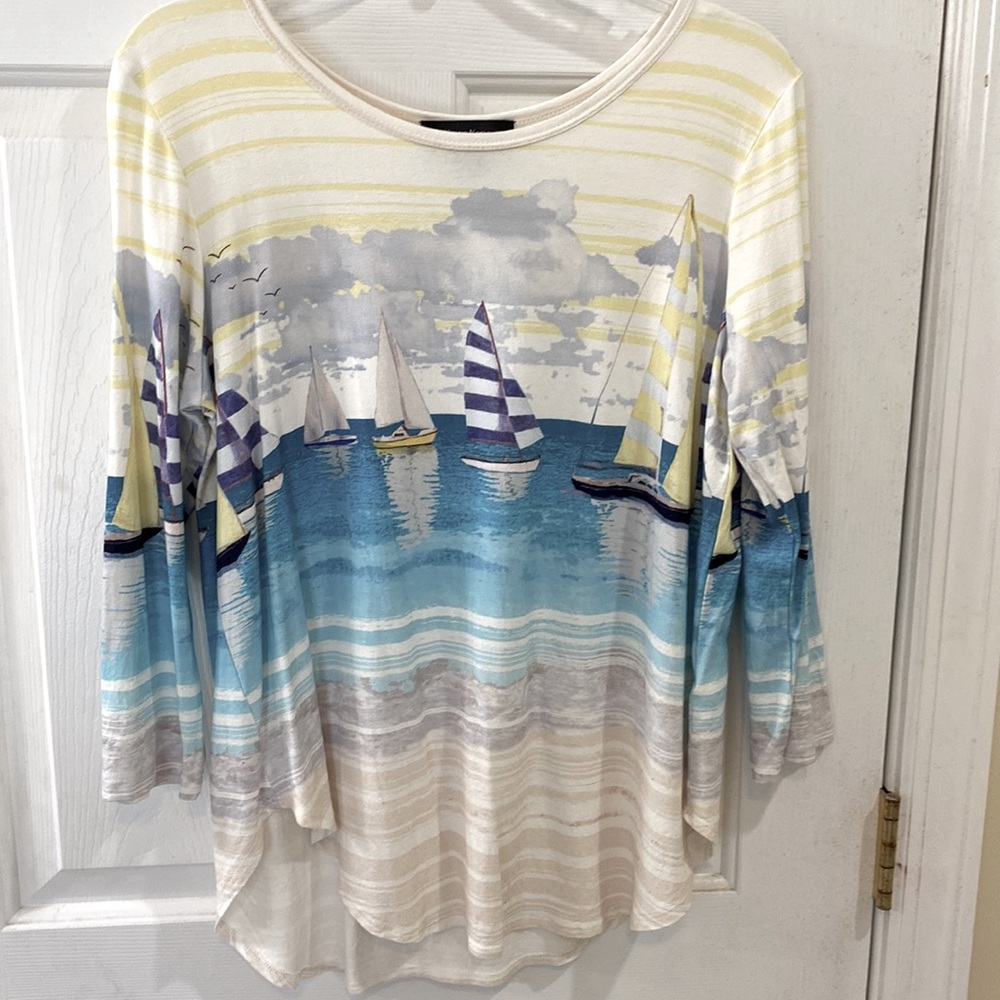 Karen Kane lightweight, shirt!